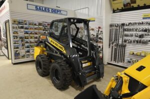 NEW-HOLLAND-L320-75546