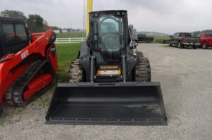 NEW-HOLLAND-L328-76751-2