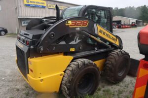NEW-HOLLAND-L328-76751-3