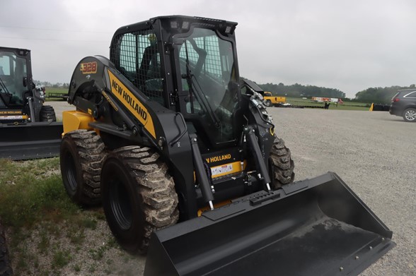 NEW-HOLLAND-L328-76751