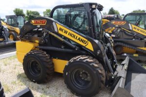 NEW-HOLLAND-L328-77104-2