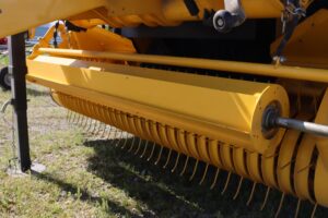 NEW-HOLLAND-PRO-BELT-450-CROPCUTTER-75884-8