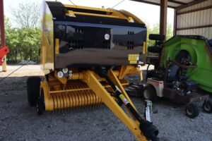 NEW-HOLLAND-ROLL-BELT-450-UTILITY-77210-1