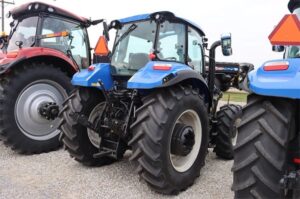 NEW-HOLLAND-T5