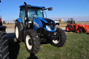 NEW-HOLLAND-T6