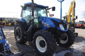 NEW-HOLLAND-T6