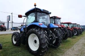 NEW-HOLLAND-T6