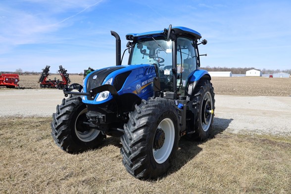 NEW-HOLLAND-T6