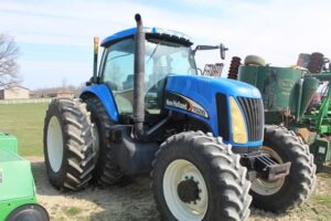 NEW-HOLLAND-TG210-74009