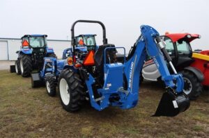 NEW-HOLLAND-WORKMASTER-25-73516-6