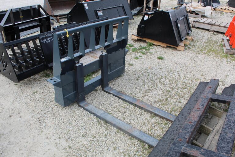Pallet-GEHL-48-FORK-66374