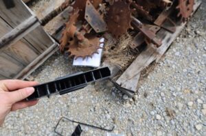 Planting-Attachments-KINZE-FERTILIZER-BANDERS-1